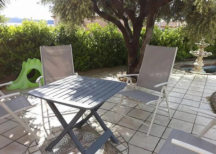 Studio Sur Les Hauteurs De La Ciotat Vue Mer